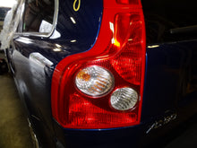 Load image into Gallery viewer, CD Changer Volvo XC90 2003 03 2004 04 2005 05 2006 06  6 Disc - NW140650
