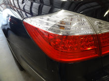Load image into Gallery viewer, Radio Hyundai Genesis 2009 - NW137409

