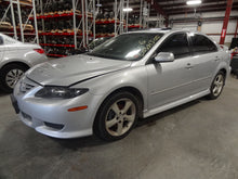 Load image into Gallery viewer, RADIATOR FAN ASSEMBLY Mazda 6 2005 05 2006 06 07 08 3.0 - NW64220
