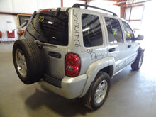 Load image into Gallery viewer, Fog Light Jeep Liberty 2002 02 2003 03 2004 04 Right - NW81631
