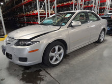 Load image into Gallery viewer, RADIO MAZDA 6 06 07 AM FM CD - NW138255
