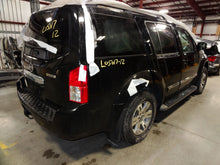 Load image into Gallery viewer, RADIO CONTROLS Nissan Armada Pathfinder 06 07 08 09 10 11 12 - NW137282
