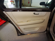 Load image into Gallery viewer, Rear Door Glass Cadillac DTS 2010 - NW144470

