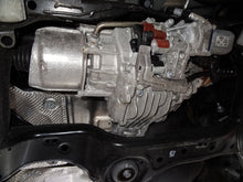 Load image into Gallery viewer, Rear Hub With Spindle  AUDI RS7 2016 - NW158441
