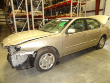 Load image into Gallery viewer, RADIATOR FAN ASSEMBLY Maxima I30 2000 00 2001 01 - NW63840
