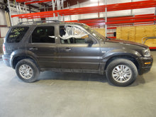 Load image into Gallery viewer, FOG LAMP LIGHT Mercury Mariner 05 06 07 08 09 10 11 Left - NW81785
