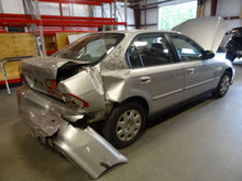 Load image into Gallery viewer, CD PLAYER  Accord Civic CR-V 1994 94 1995 95 96 97 98 - NW137590
