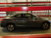Load image into Gallery viewer, CD CHANGER Honda Accord 2008 08 2009 09 2010 10 - NW137566
