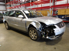 Load image into Gallery viewer, Amplifier Volkswagen Passat 2003 03 2004 04 2005 05 - NW140161
