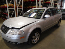 Load image into Gallery viewer, PARKLAMP Volkswagen Passat 2001 01 2002 02 2003 03 2004 04 2005 05 Left. - NW83686
