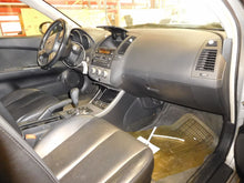 Load image into Gallery viewer, BODY CONTROL MODULE Nissan Altima 2005 05 - NW30993
