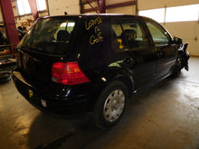 Load image into Gallery viewer, RADIO VW GOLF JETTA PASSAT 2001 01 02 03 04 05 AM FM CD - NW140093
