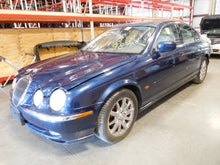 Load image into Gallery viewer, Body control module Jaguar S Type 2000 00 - NW32754
