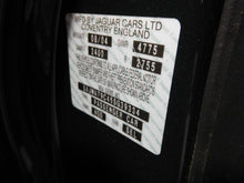 Load image into Gallery viewer, BODY CONTROL MODULE BCM COMPUTER Vanden Pl XJ8 XJ8L XJR 05-07 - NW33151
