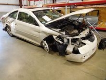 Load image into Gallery viewer, RADIATOR FAN ASSEMBLY Camry Solara 02 03 04 05 06 07 - NW64649
