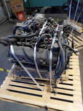 Load image into Gallery viewer, THROTTLE BODY Mountaineer Mustang Explorer 04 05 - 10 - NW340567
