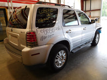 Load image into Gallery viewer, Power Steering Pump Mercury Mariner 2006 - NW162949
