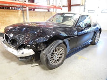 Load image into Gallery viewer, Wheel BMW Z3 323i 328i 325i 320i 1998 98 1999 99 00 01 - 06 16x7 Forked Spokes - NW198357
