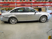 Load image into Gallery viewer, Computer Mercury Sable 2008 - NW27827
