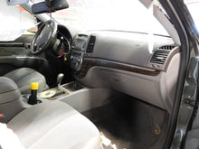 Load image into Gallery viewer, FOG LAMP LIGHT Hyundai Santa Fe 10 11 12 Bumper Mounted Right - NW82661
