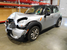 Load image into Gallery viewer, TURN SIGNAL LIGHT LAMP Countryman Paceman 11-16 Bumper Mounted - NW82350
