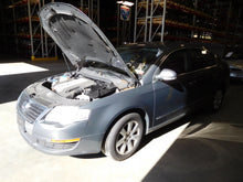 Load image into Gallery viewer, RADIO Jetta Passat 2005 05 2006 06 2007 07 2008 08 - NW140177
