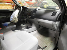Load image into Gallery viewer, Mass Air Flow Sensor Meter MAF GX460 GX470 4 Runner Tacoma Tundra 05-14 - NW5612
