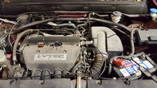 Load image into Gallery viewer, AC CONDENSOR Honda CR-V 2002 02 2003 03 2004 04 2005 05 - NW43854
