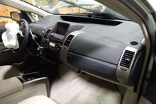 Load image into Gallery viewer, CV AXLE SHAFT Toyota Prius 2004 04 05 06 07 - 09 Left - NW495656
