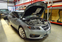 Load image into Gallery viewer, Transfer Case  SAAB 9-5 2011 - NW177087
