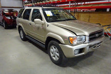 Load image into Gallery viewer, FOG LIGHT Pathfinder 99 00 01 02 03 04 Left - NW82637
