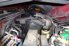 Load image into Gallery viewer, POWER STEERING PUMP Pathfinder Frontier Xterra 2005 05 06 07 08 09 - 13 - NW163397
