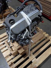 Load image into Gallery viewer, Speedometer Cluster Chevrolet Volt 2016 - NW357325
