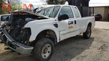Load image into Gallery viewer, Radio  FORD F250SD PICKUP 2008 - MM2311530
