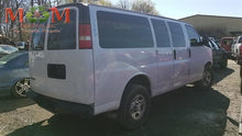 Load image into Gallery viewer, AC Compressor  EXPRESS 1500 VAN 2008 - MM2380879
