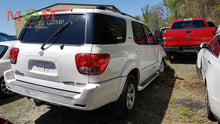Load image into Gallery viewer, TRANSFER CASE Toyota Sequoia 2005 05 2006 06 2007 07 - MM2404813
