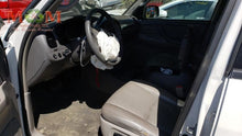 Load image into Gallery viewer, TRANSFER CASE Toyota Sequoia 2005 05 2006 06 2007 07 - MM2404813
