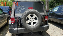 Load image into Gallery viewer, TRANSFER CASE Jeep Wrangler 07 08 09 10 11 - MM2448676
