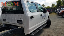 Load image into Gallery viewer, AC Compressor  FORD F350SD PICKUP 2021 - MM2448882
