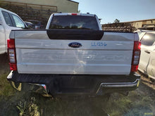 Load image into Gallery viewer, AC Compressor  FORD F250SD PICKUP 2021 - MM2505066
