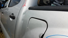 Load image into Gallery viewer, TRANSFER CASE Toyota Tacoma 2005 05 2006 06 2007 07 08 09 10 Manual 6 Cylinder - MM2468926

