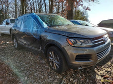 Load image into Gallery viewer, Alternator Volkswagen Touareg 2013 - MM2577874
