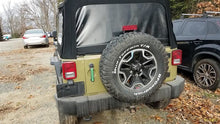 Load image into Gallery viewer, AC A/C AIR CONDITIONING COMPRESSOR Jeep Wrangler 12 13 14 - MM2582659
