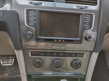 Load image into Gallery viewer, TRANSFER CASE Audi A3 TT Volkswagen Golf 15 16 17 18 19 - MM2563860
