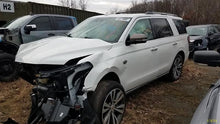 Load image into Gallery viewer, Alternator  EXPEDITION 2020 - MM2599701
