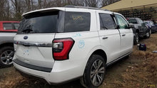 Load image into Gallery viewer, Alternator  EXPEDITION 2020 - MM2599701
