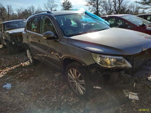 Load image into Gallery viewer, ENGINE MOTOR A3 Golf Golf GTI Tiguan 09 2009 10 2010 11 2011 2.0L - MM2598728
