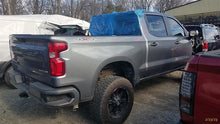 Load image into Gallery viewer, AC Compressor  SILVERADO 1500 PICKUP 2020 - MM2655817
