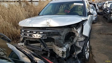 Load image into Gallery viewer, Radio Ford Explorer 2016 - MM2620321
