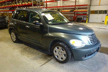 Load image into Gallery viewer, Power Steering Pump  PT CRUISER 2006 - NW162810
